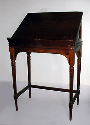 Federal Dictionary Stand