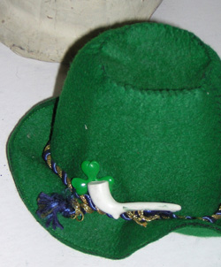 Baird Puppet Clothing