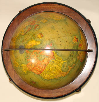Replogle 16-Inch Terrestrial Floor Globe detail