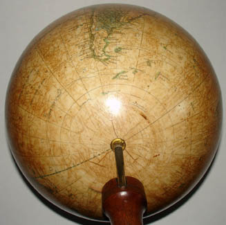 Joslin/Loring 9.5-Inch Globe