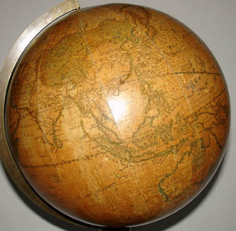 Joslin/Loring 9.5-Inch Globe