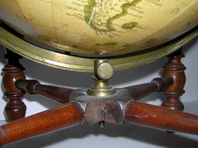 Joslin Loring 9 1/2-Inch Table Globe