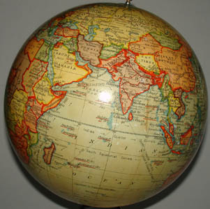 Geographia 10-inch Terrestrial Table Globe