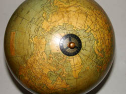 Weber Costello 8-Inch Globe