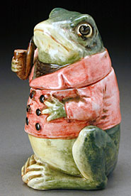 Frog-Form Majolica Humidor