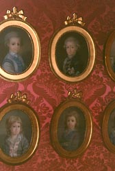 Framed set of portraits