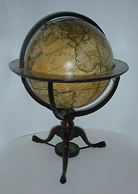 Dudley Adams 18-Inch Terrestrial Low Floor Globe