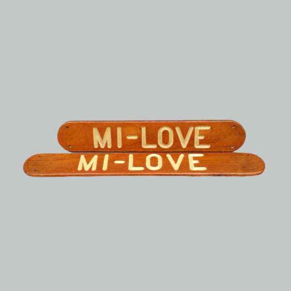 Mi-Love boat signs