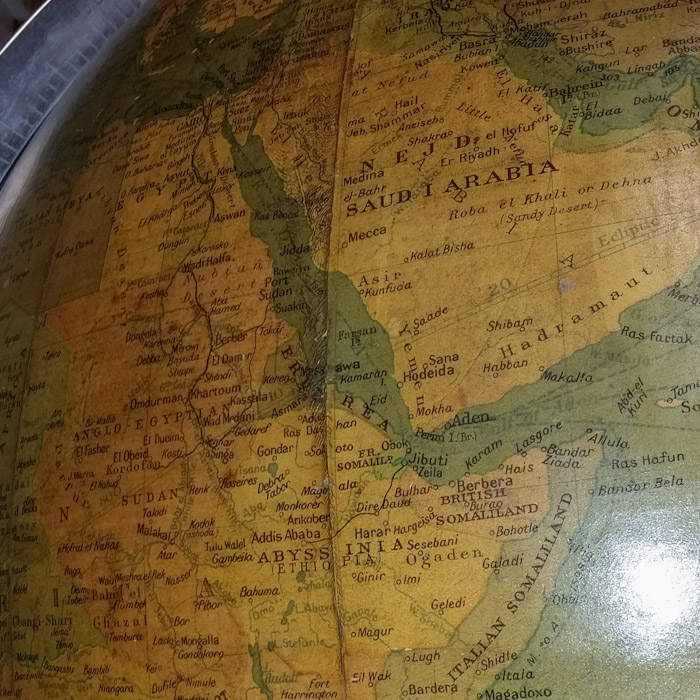 Philips' 30-Inch Terrestrial Globe, detail