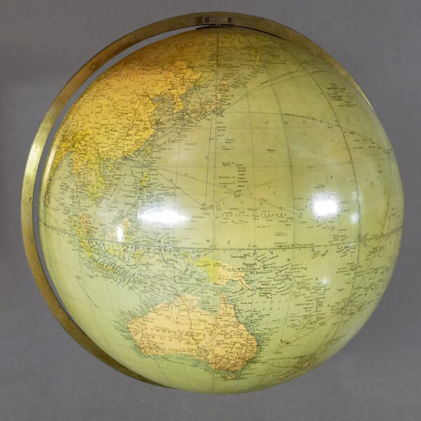 Philips' 30-Inch Terrestrial Reference Globe, detail