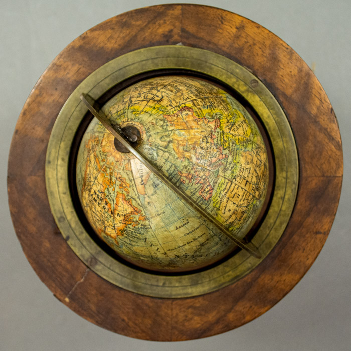 Heymann 4-Inch Terrestrial Table Globe, detail
