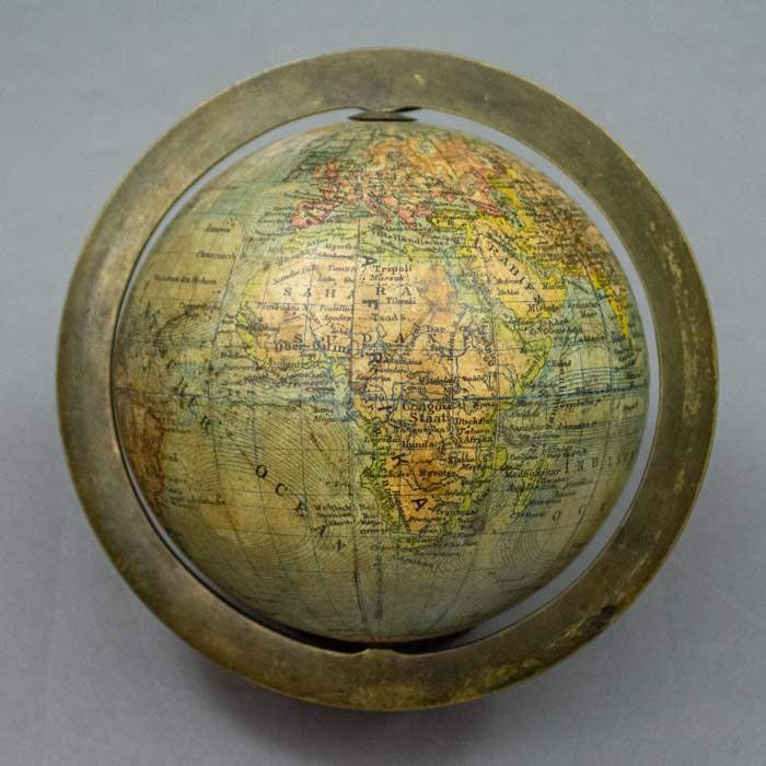 Heymann 4-Inch Terrestrial Table Globe, detail