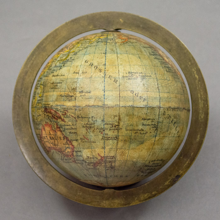 Heymann 4-Inch Terrestrial Table Globe, detail