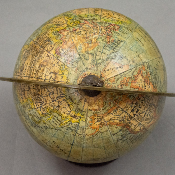 Heymann 4-Inch Terrestrial Table Globe, detail