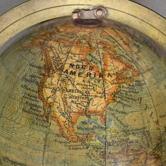 Heymann 4-Inch Terrestrial Table Globe, detail
