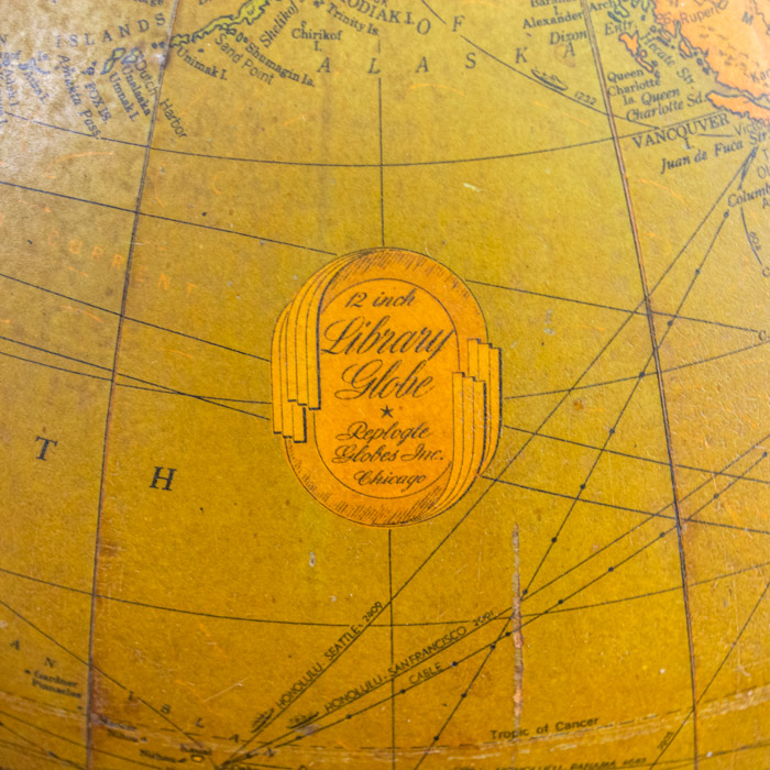 Replogle Globes, Inc. 12-Inch Terrestrial Table Globe, detail