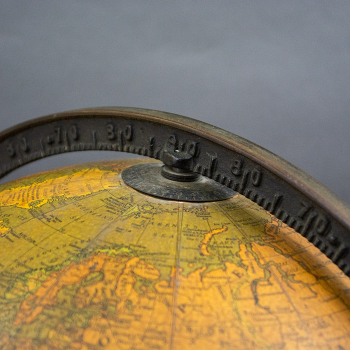 Replogle Globes, Inc. 12-Inch Terrestrial Table Globe, detail