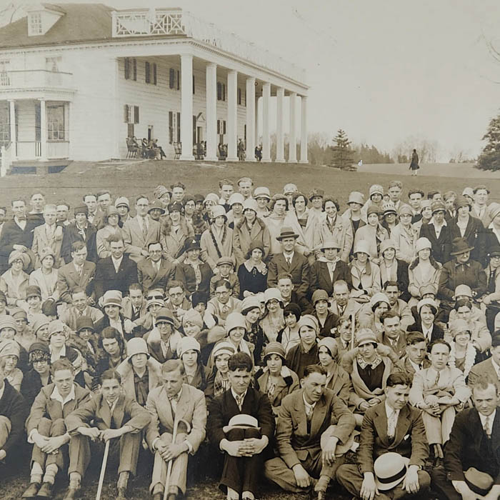 Mount Vernon Van Zile Detail